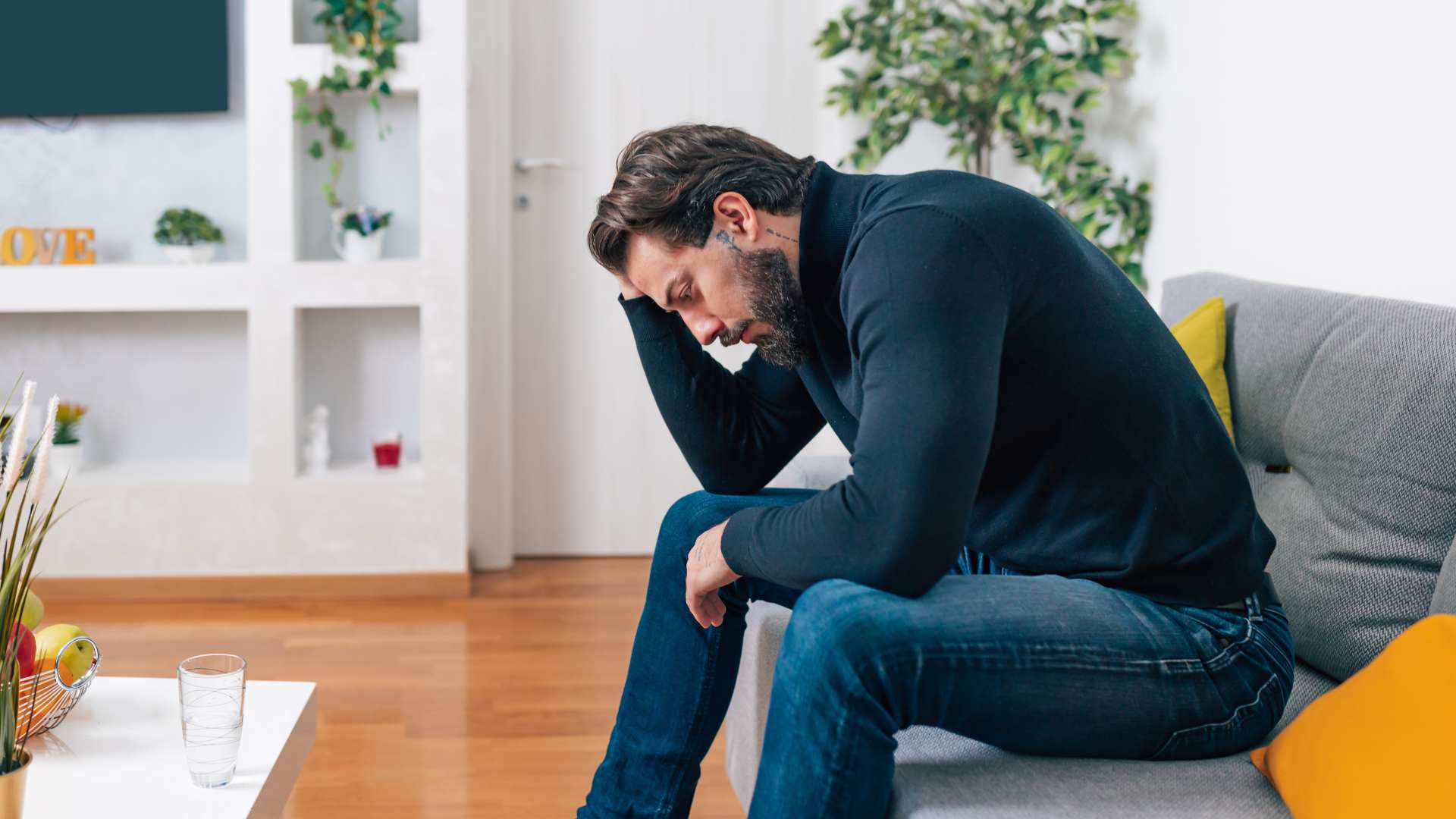 Make these 5 lifestyle changes when you see symptoms of male depression